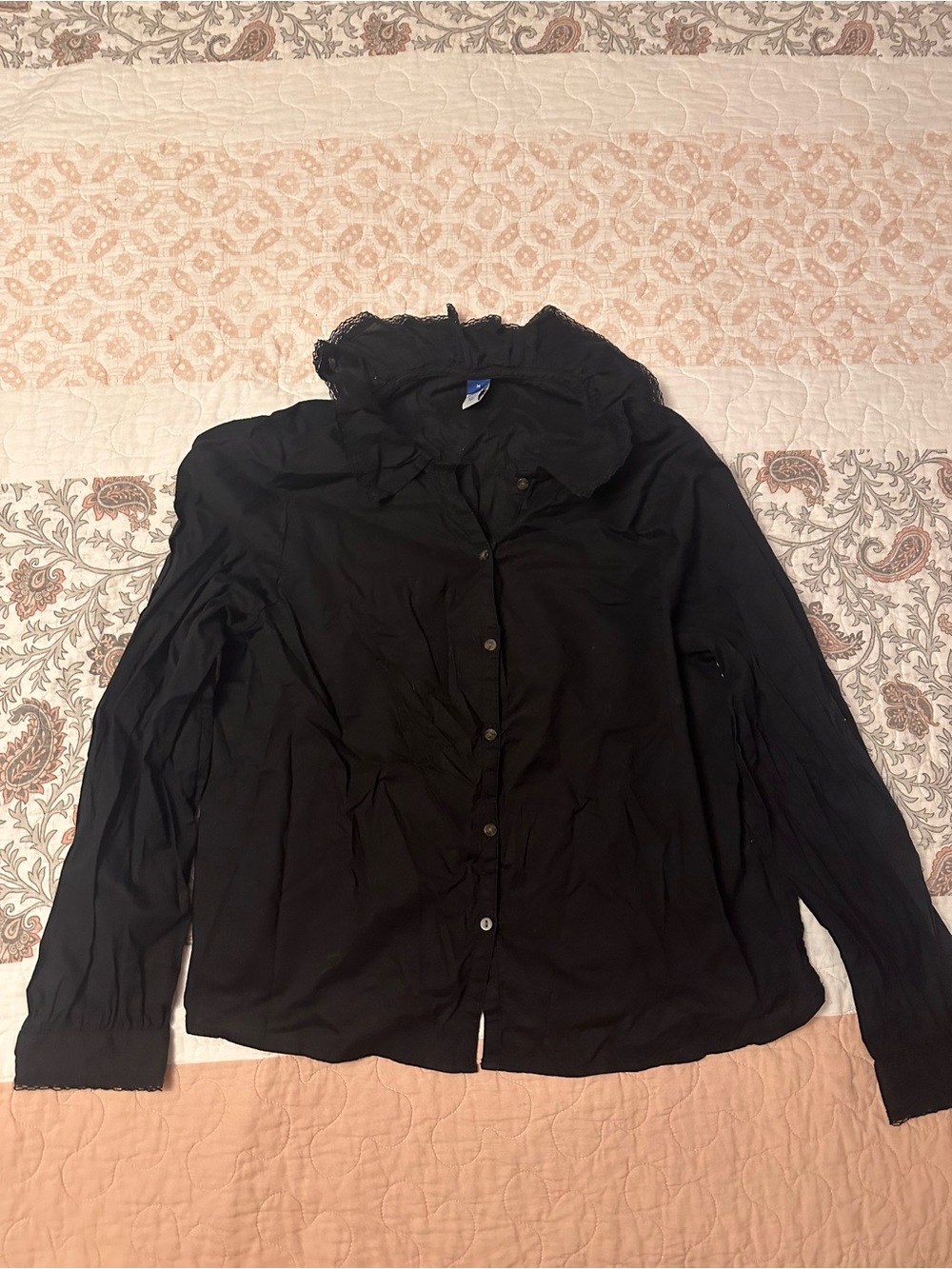 Old Navy Black Ruffled Collar Button-Up Women’s Top
